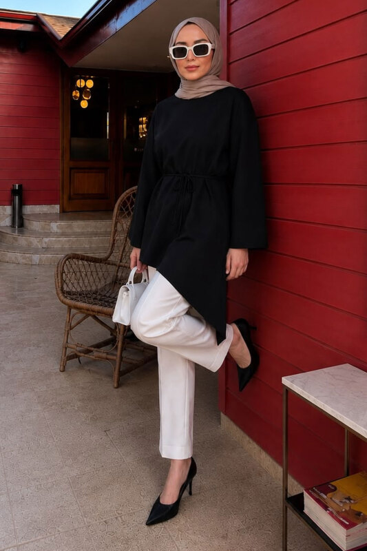 Beli Bağlamalı Asimetrik Kesim Tunik TSD260265 Siyah - 5