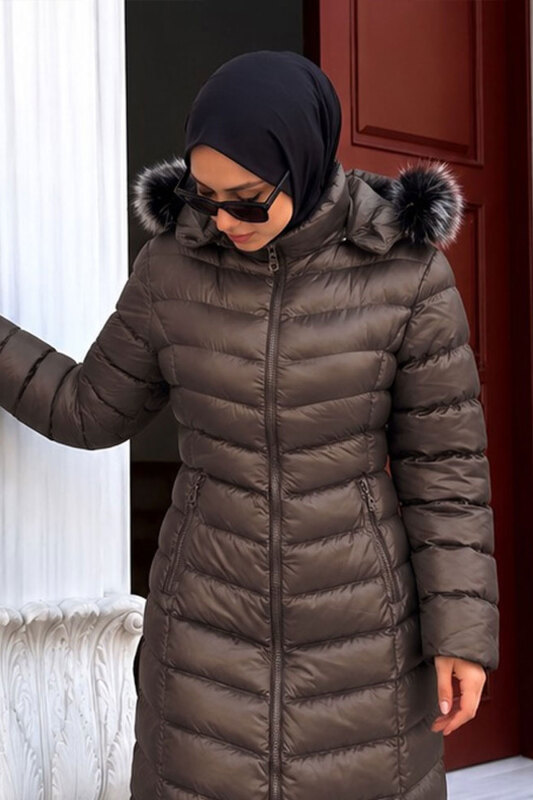Beli Kemerli Kapüşonlu Uzun Şişme Mont TSD260368 Acı Kahve - 4
