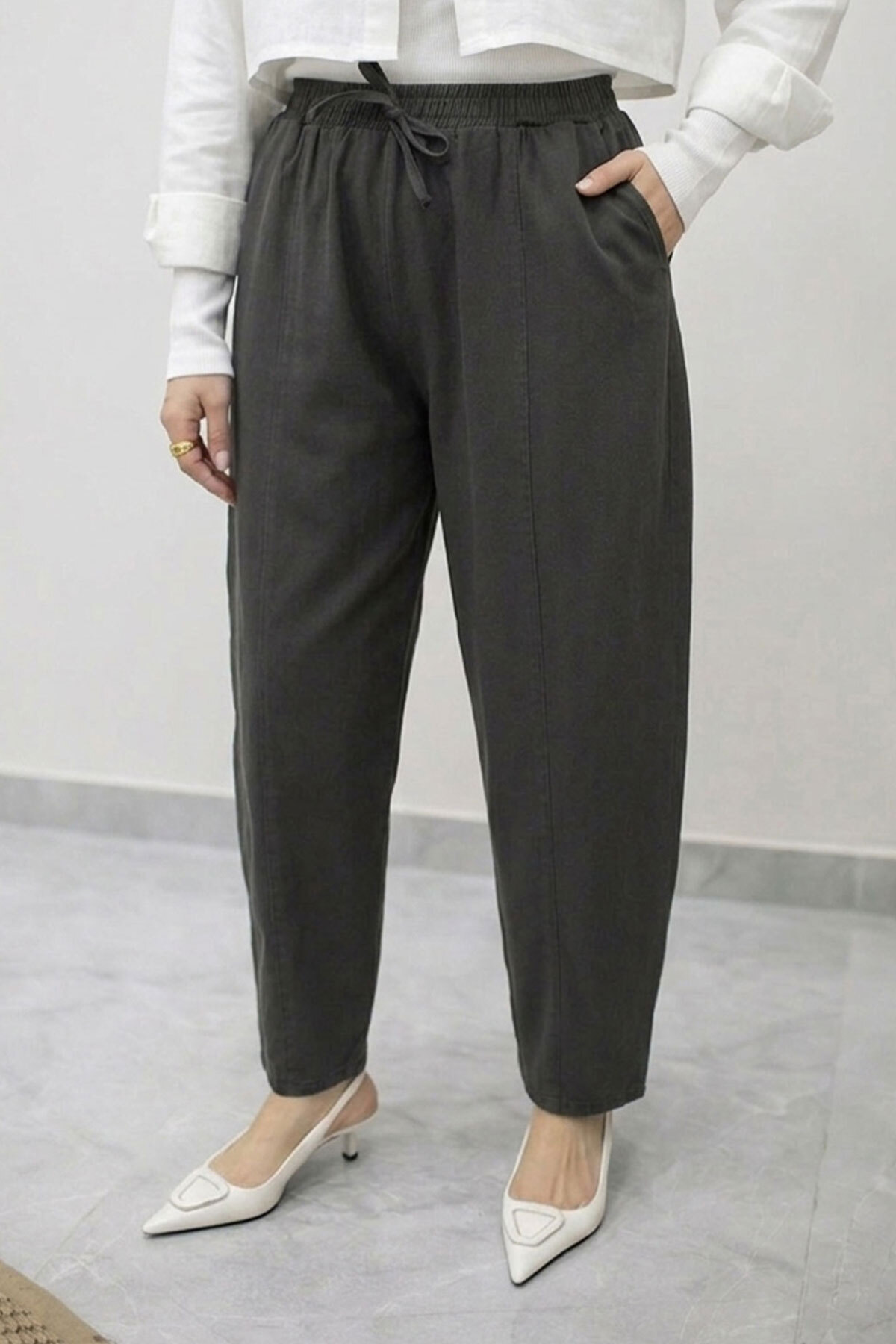 Beli Lastikli Havuç Pantolon TSD260155 Füme