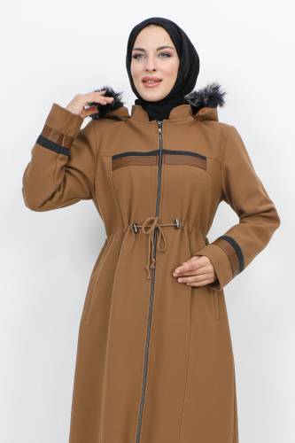 Deri Detaylı Boydan Fermuarlı Kaşe Kaban TSD231116 Camel - Tesettür Dünyası (1)