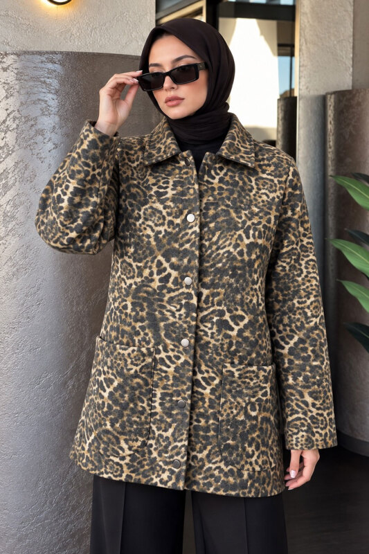 Leopar Desenli Kaşe Kaban TSD260359 - Tesettür Dünyası
