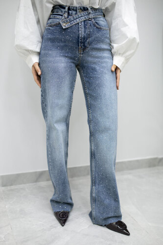Taşlı Çapraz Kemerli Kot Pantolon TSD260194 Mavi - 5