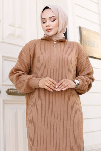 Yarım Fermuarlı Triko Elbise TSD240715 Camel - Tesettür Dünyası (1)