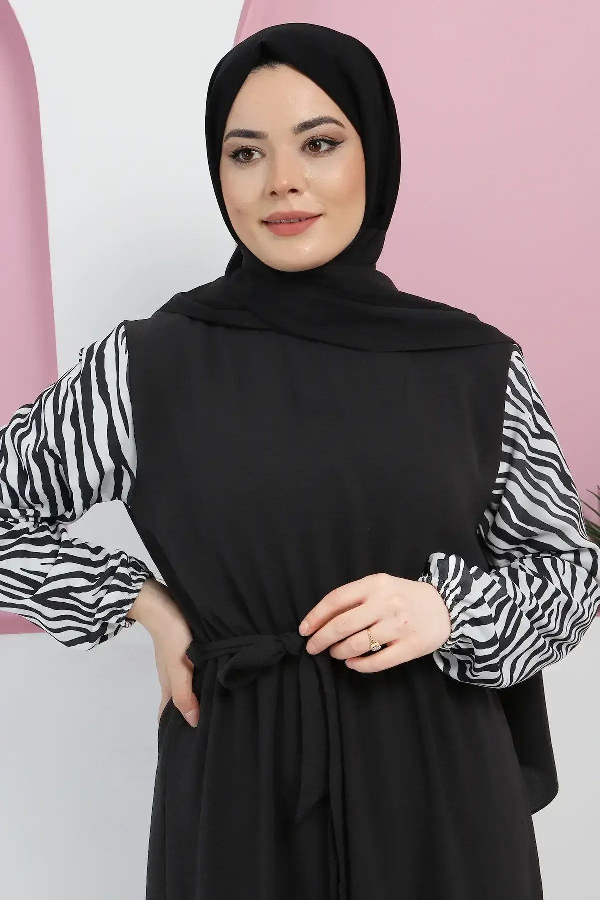 Zebra Detaylı Elbise TSD220326 Siyah - Tesettür Dünyası (1)